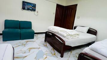 Ducha, artículos de tocador gratuitos, toallas, jabón