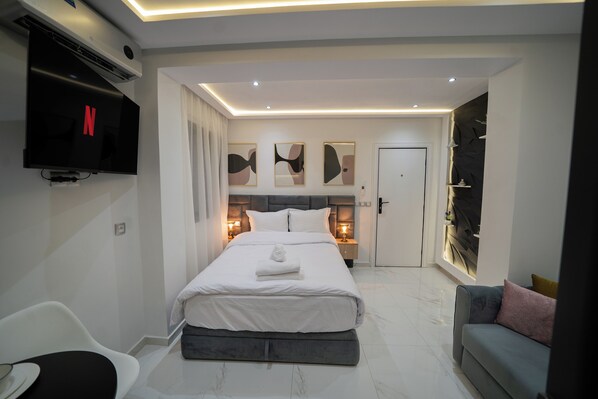 1 bedroom, iron/ironing board, WiFi, bed sheets