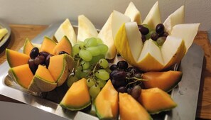 Food and drink - B&B ExtremoSud Portopalo di C.P. Blue Room Sun Sea Relax Beaches Fun. (Portopalo di Capo Passero)