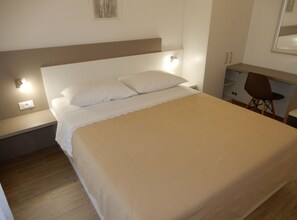 5 chambres, Wi-Fi gratuit