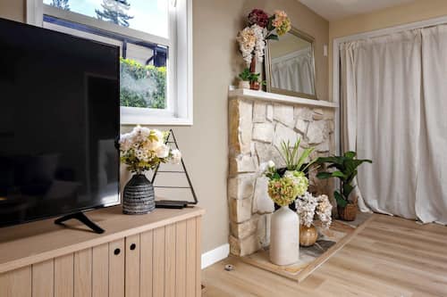 Luxury House, Lake View, Lakeside (4 Bedrooms) | Living area