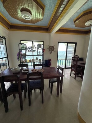 하우스, 침실 3개, 장애인 지원, 전용 수영장 | 다이닝룸