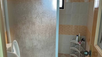 House, 3 Bedrooms, Accessible, Private Pool | Bathroom