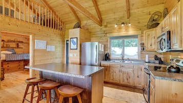 House (1 Bedroom) | Interior