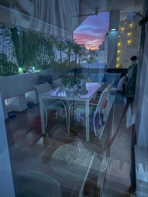 Leilighet, 3 soverom, tilgjengelighetstilpasset, balkong | Spisestue