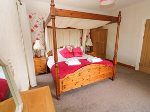 8 室のベッドルーム、客室ごとに異なる装飾、客室ごとに異なるインテリア、WiFi (無料)