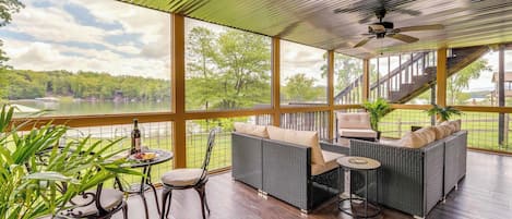 House (4 Bedrooms) | Interior