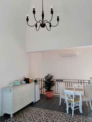 Rum - 1 sovrum - rökare - terrass | Matsal