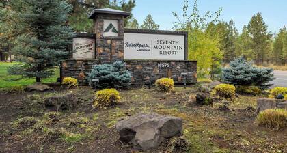 High Desert Retreat - For 4!