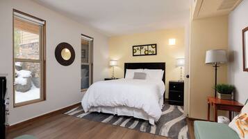 1 غرفة نوم وبديكورات فريدة لكل غرفة وطراز فريد لكل وحدة ومكتب