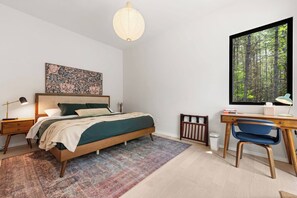 House, 3 Bedrooms, Accessible, Patio