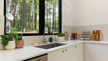 Casa, 3 habitaciones, con acceso para personas discapacitadas, patio | Interior