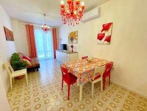 Apartment | Living room