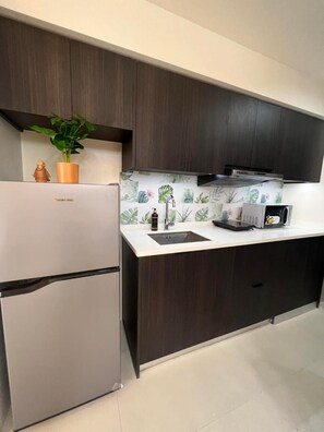 Dormitorio compartido, 1 habitación, con acceso para personas discapacitadas, para fumadores | Cocina privada