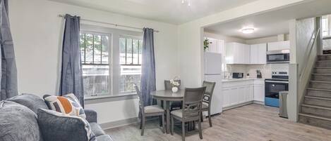 House (3 Bedrooms) | Front of property