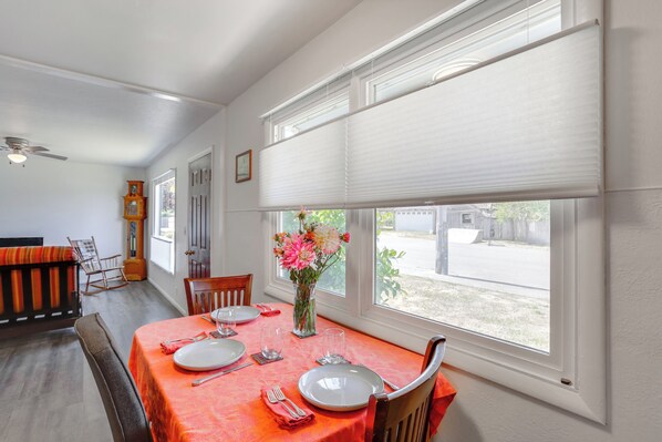 House (2 Bedrooms) | Interior - 11 Mi to Arcata Bay: Home w/ Garden in Blue Lake! (Blue Lake)