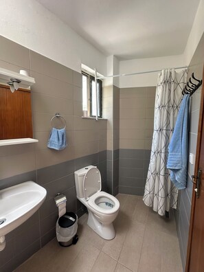Håndklæder, Sæbe, Toiletpapir