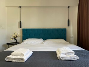 Wi-Fi de cortesia, roupa de cama
