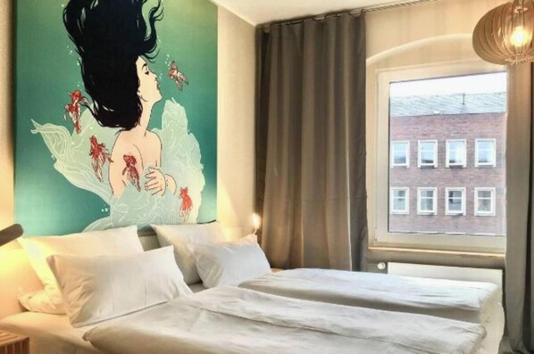 3 bedrooms, desk, iron/ironing board, WiFi