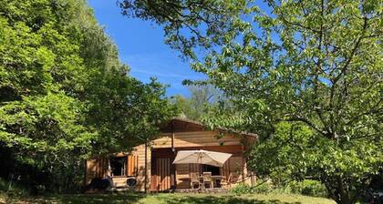 đČ Chalet au milieu des bois avec Ă©tangs privĂ©s â proche Lac de Saint-Pardoux