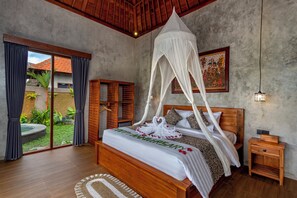 Luxury Villa, Private Pool, Garden View | Egyptian cotton sheets, premium bedding, individually decorated - Seelong Villa Ubud by Dhananjaya Hospitality (Sebatu)