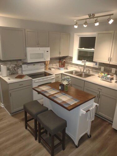 Relax Farm house - Self check in /WIFI -Tiny House