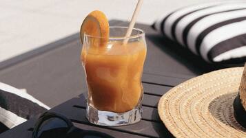 حمام سباحة