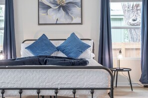 4 Schlafzimmer, Bügeleisen/Bügelbrett, WLAN, Bettwäsche