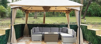 The Pink Retreat ATL Perfect for Girls Night