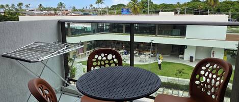 Comfort Apartment, Courtyard View | Lanai