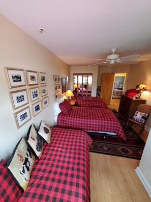 4 chambres, lit de bébé portatif, Wi-Fi, literie fournie