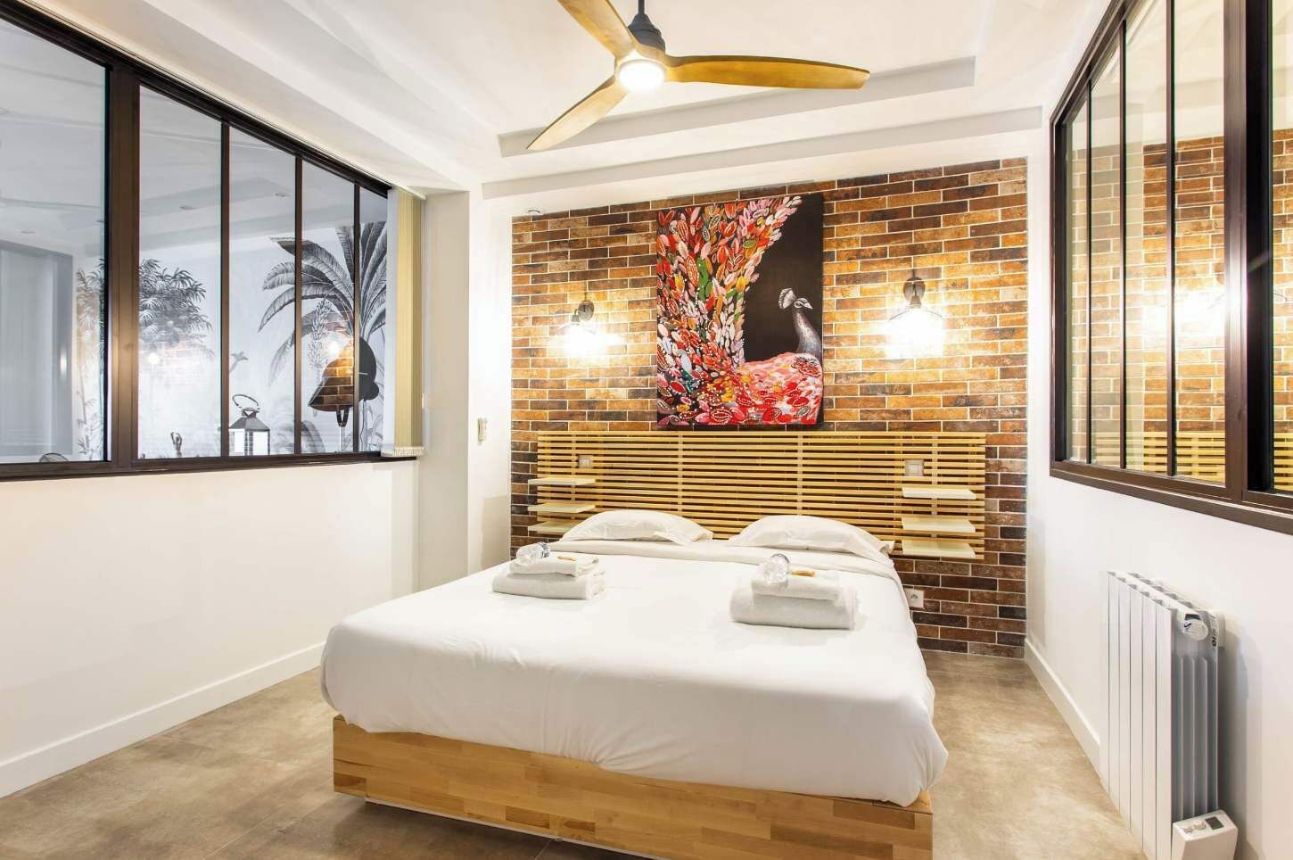 4 slaapkamers, een strijkplank/strijkijzer, wifi, beddengoed