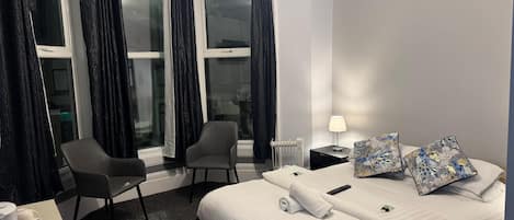 Chambre Confort double | AccĂšs au Wi-Fi (inclus)