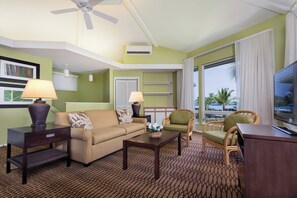 TV, DVD player - Stay in paradise minutes from the beach (Kailua Kona, Island of Hawaii)