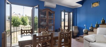 Apartamento 'Las Niñas' con Terraza Privada, Wi-Fi y Aire Acondicionado