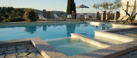 Udendørs pool