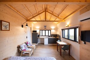 Interior - Apartment 'Cabane' with Wi-Fi and Air Conditioning (Marcellaz-Albanais)