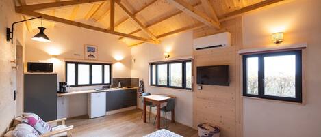 1 室のベッドルーム、WiFi、ベッドシーツ