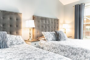 3 Schlafzimmer, Bügeleisen/Bügelbrett, WLAN, Bettwäsche