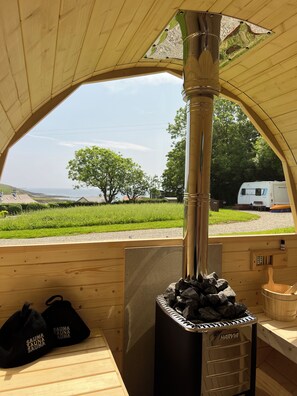 Property grounds - Seaview Retreat & Sauna at An Acre By The Sea (Clonakilty)