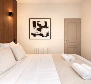 Appartement Standard, vue cour intérieure | Vue de la chambre