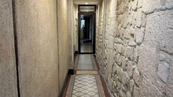 EntrĂ©e de lâhĂ©bergement