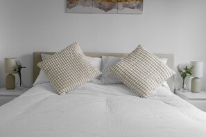 1 bedroom, iron/ironing board, Internet, bed sheets