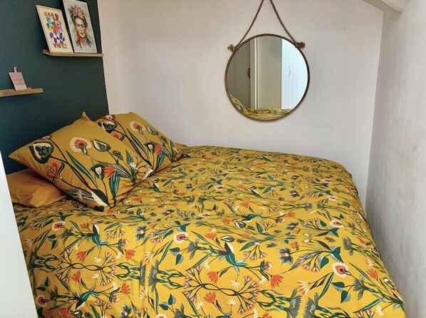 1 bedroom, iron/ironing board, WiFi, bed sheets