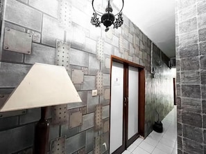 Interior - Radom Residence (Daerah Khusus Ibukota Jakarta)