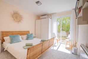 5 عدّة غرف نوم ومكواة/لوح كي وواي فاي مجانًا وملاءات أسرّة