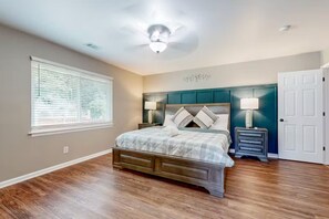 Strykejern/-brett, wi-fi og sengetøy