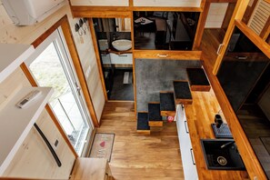 Interior - The Rolling Tiny - C232 Peregrine falcon (Groß Kordshagen)