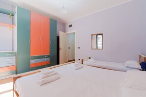 2 bedrooms