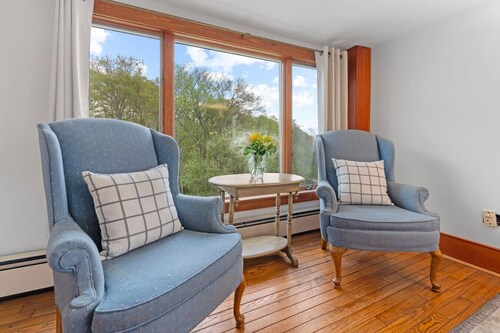 D-Miles Smith Farm Suite